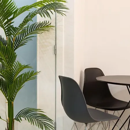 Escape - Center! Lägenhet